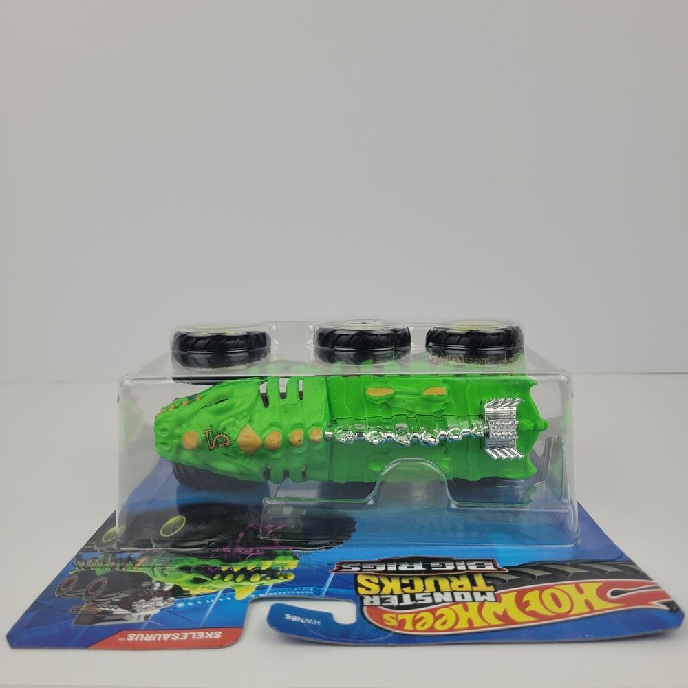 Hot Wheels | Toys | 226 Hot Wheels Monster Trucks Big Rigs Skelesaurus ...
